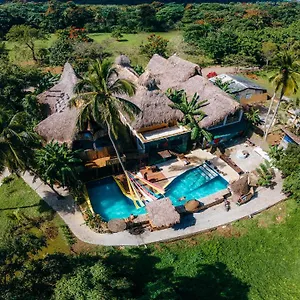Ganesh Hostal El Valle